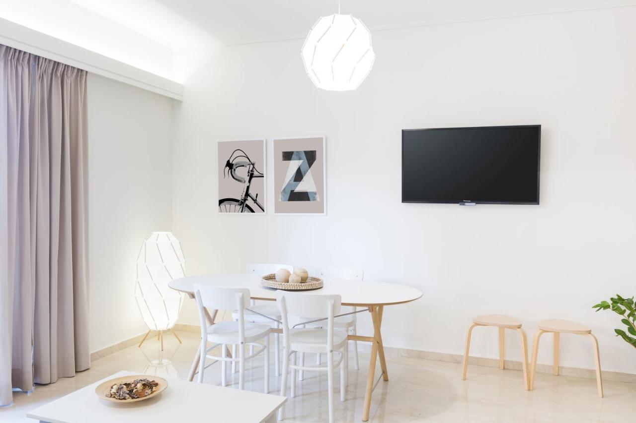 Effie'S Cozy Beach Front Apartment Rethymno Exteriör bild